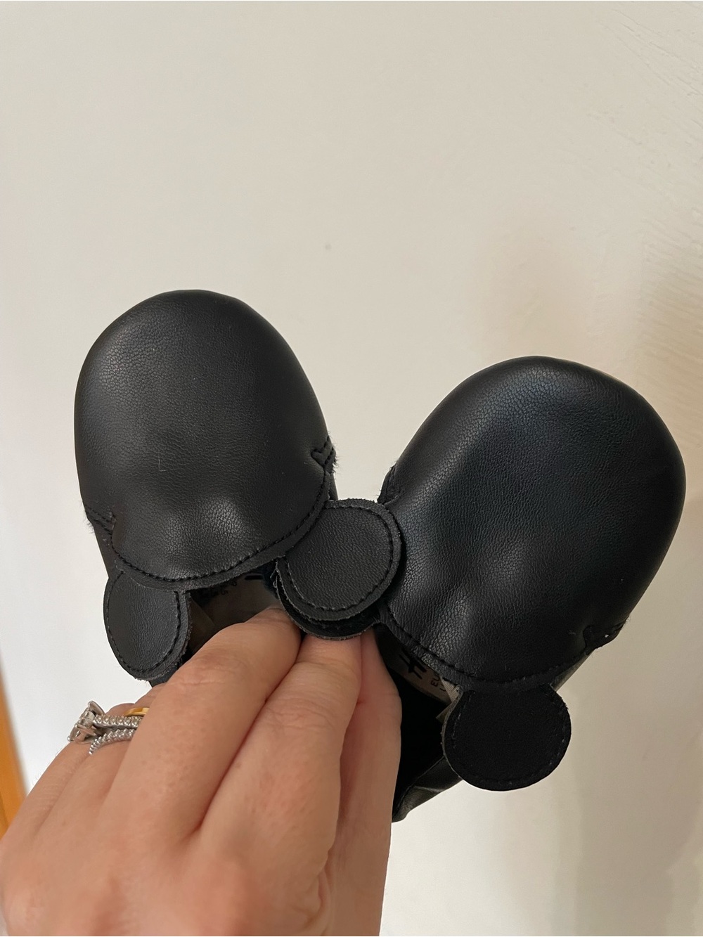 H&M Mickey Mouse Ear shoes sz 2.5-3.5